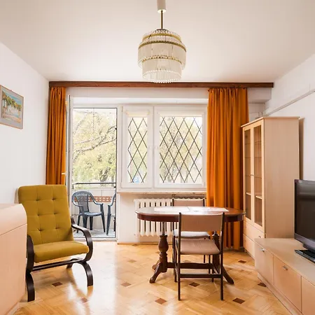 Dolina Sluzewiecka Homely By Bookinghost *